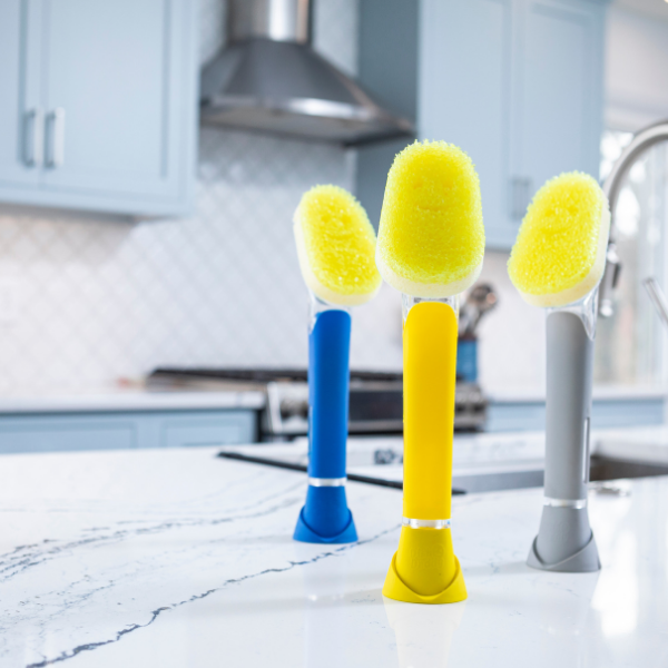 Scrub Daddy Self-Standing Soap Dispensing Dishwand